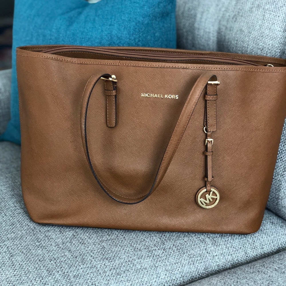 Large Michael Kors bag - Authentic